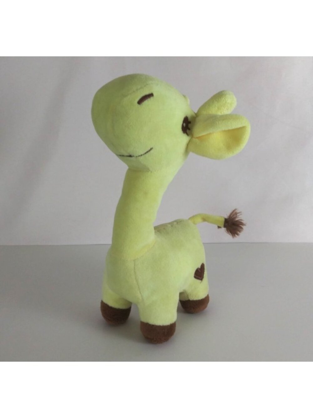 Dan Dee Collector's Choice Yellow Giraffe With Heart On Leg 8" Plush